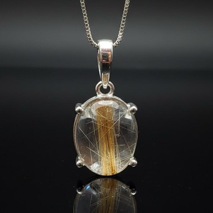 Liontin Ovale Golden Rutile Quartz – Silver 925