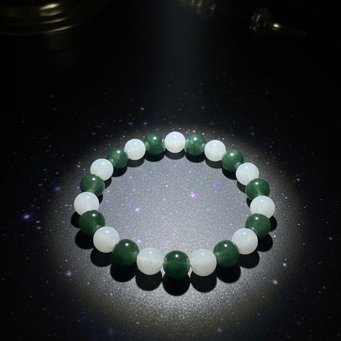 Gelang Giok Burma – Keseimbangan Elegan Dua Warna - Gambar 6