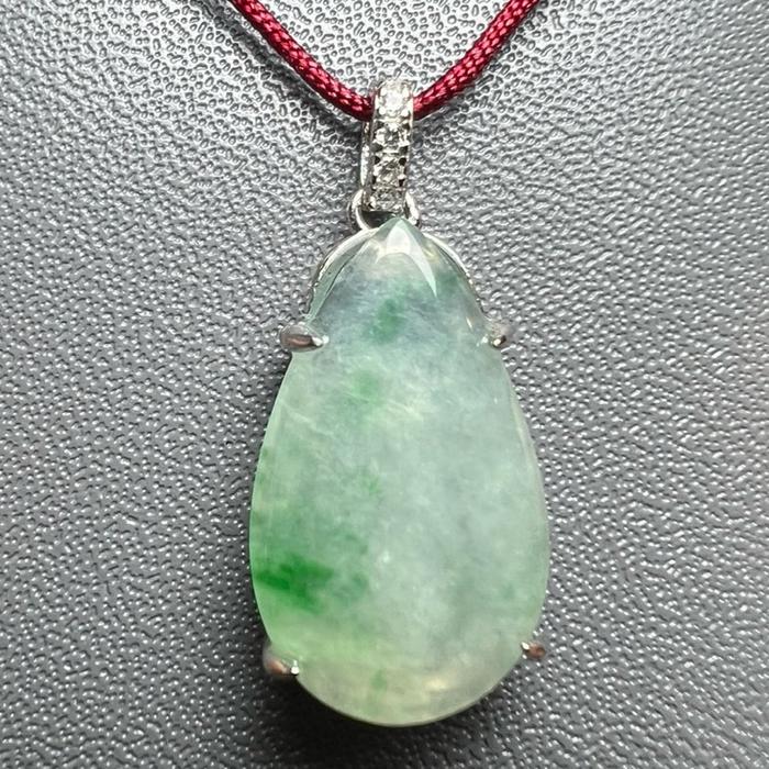 Liontin Burma Jade Tear Drop Floating Green dengan Silver 925 - Gambar 5