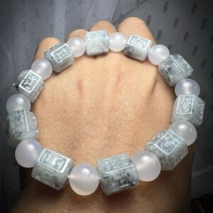 White Agate Harmony – Purity in Every Bead