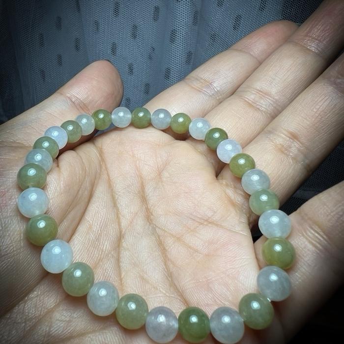 Giok Burma Natural – Perpaduan Warna Alam yang Menenangkan - Gambar 6