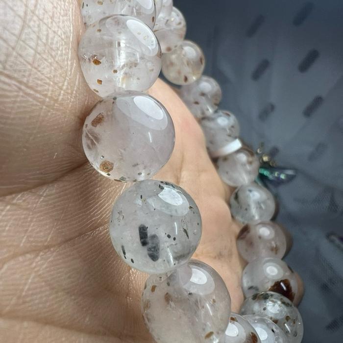 Garnet grows inside clear quartz — extremely rare - 11mm - Gambar 4