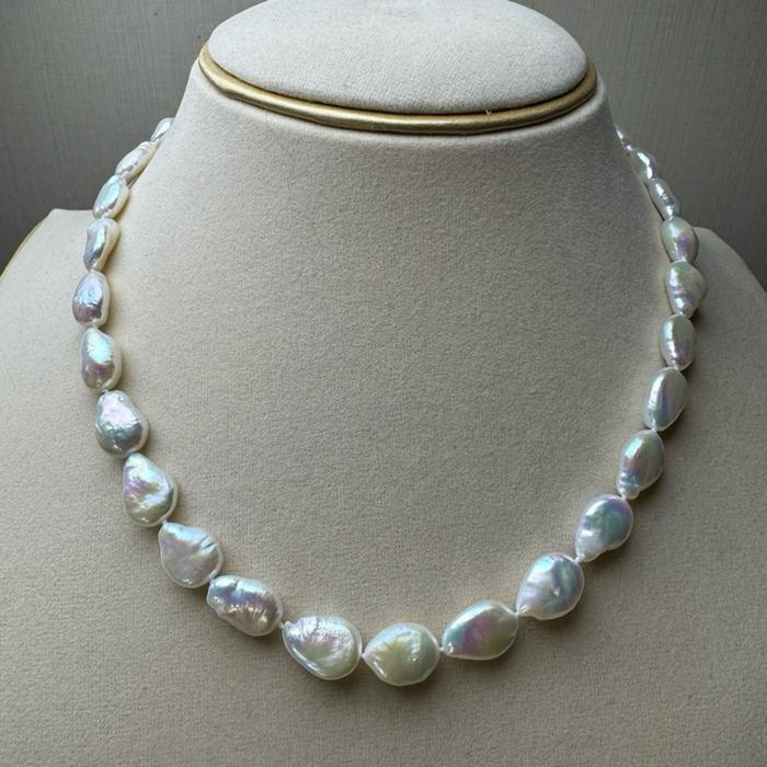 Crysjade Kalung Mutiara Asli Air Tawar Teardrop Baroque Rainbow Luster Batch 2 Mutiara Natural 10,8 mm dengan Luster Warna Indah untuk Acara Formal dan Kasual - Gambar 7
